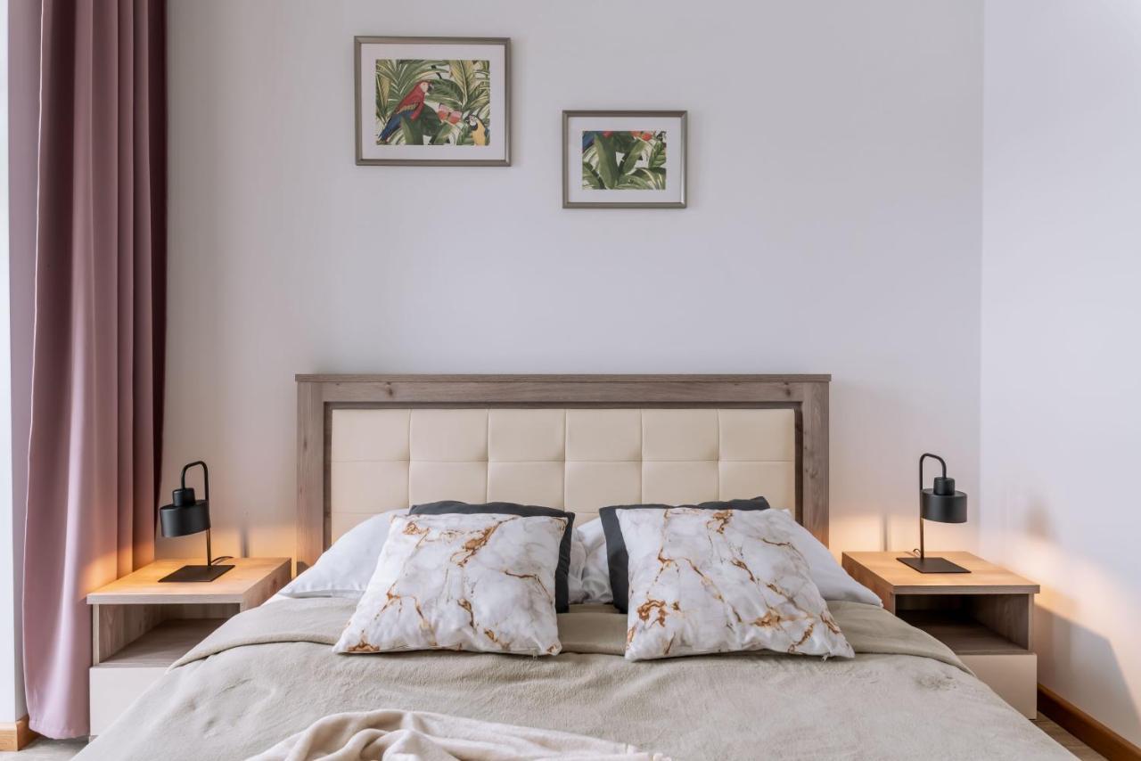 King4You Apartments Вроцлав Екстериор снимка